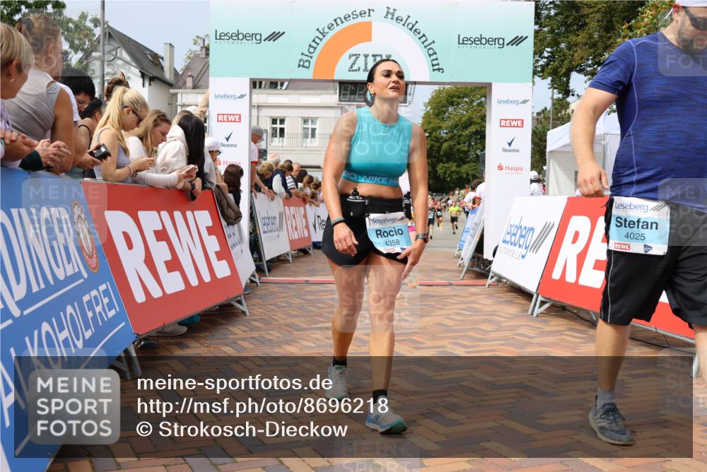 31.08.2025 - 21. Blankeneser Heldenlauf Strokosch-Dieckow http://msf.ph/oto/8696218 31.08.2025 12:23:05 Ziel 5797, 4358, 4025, 4285, 4426 meine-sportfotos.de