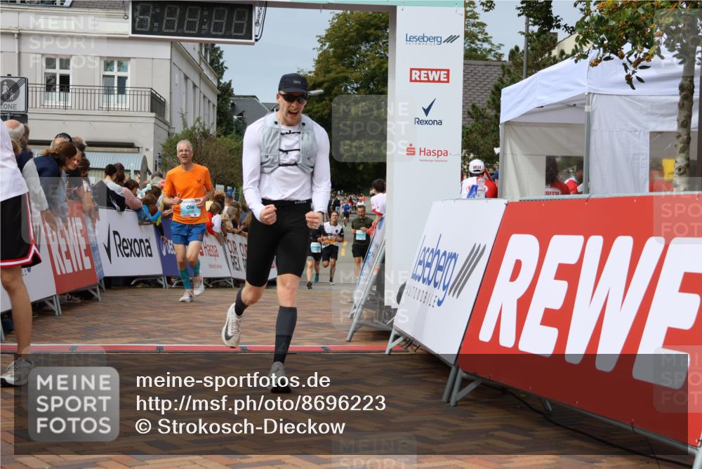 31.08.2025 - 21. Blankeneser Heldenlauf Strokosch-Dieckow http://msf.ph/oto/8696223 31.08.2025 12:27:57 Ziel 5322, 4058 meine-sportfotos.de