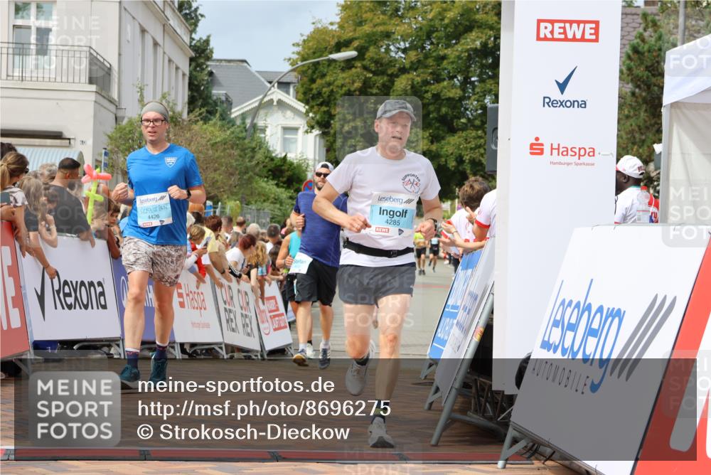 31.08.2025 - 21. Blankeneser Heldenlauf Strokosch-Dieckow http://msf.ph/oto/8696275 31.08.2025 12:22:58 Ziel 4358, 4025, 4285, 4426 meine-sportfotos.de