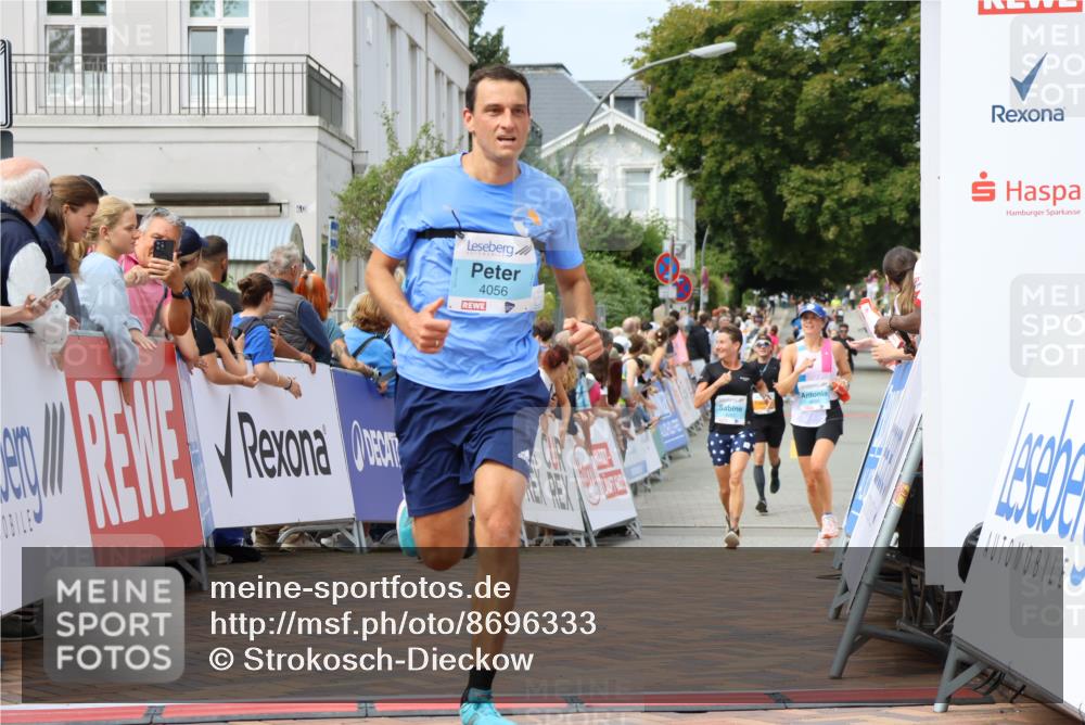 31.08.2025 - 21. Blankeneser Heldenlauf Strokosch-Dieckow http://msf.ph/oto/8696333 31.08.2025 12:22:29 Ziel 5624, 5207, 4166, 4056, 4098, 4282 meine-sportfotos.de