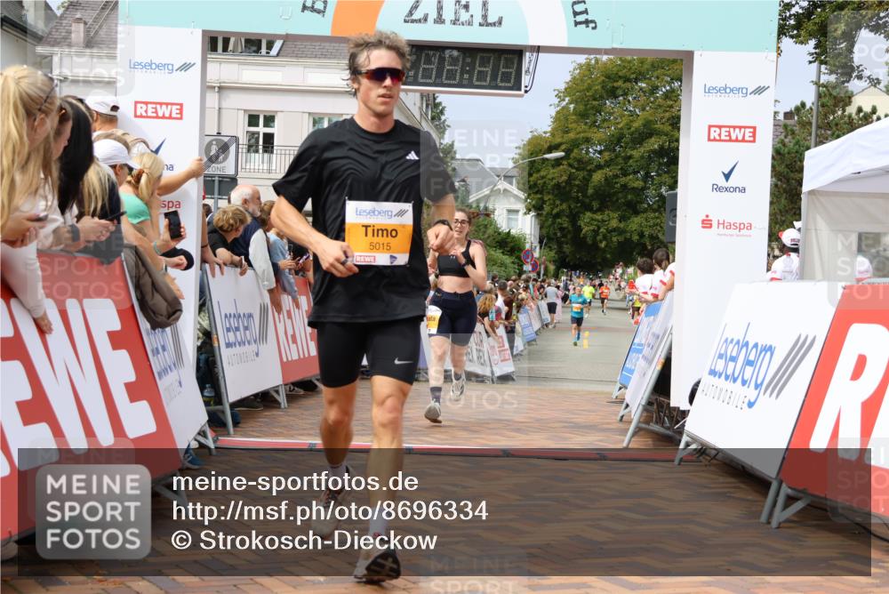 31.08.2025 - 21. Blankeneser Heldenlauf Strokosch-Dieckow http://msf.ph/oto/8696334 31.08.2025 12:27:04 Ziel 5065, 5274, 5275, 5015, 5291, 5818, 5819 meine-sportfotos.de