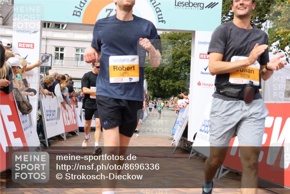 31.08.2025 - 21. Blankeneser Heldenlauf Strokosch-Dieckow http://msf.ph/oto/8696336 31.08.2025 12:27:03 Ziel 5065, 5274, 5275, 5015, 5291, 5818, 5819 meine-sportfotos.de