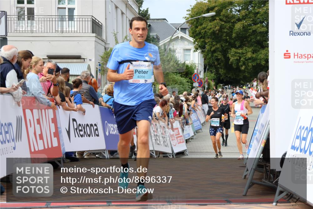 31.08.2025 - 21. Blankeneser Heldenlauf Strokosch-Dieckow http://msf.ph/oto/8696337 31.08.2025 12:22:29 Ziel 5624, 5207, 4166, 4056, 4098, 4282 meine-sportfotos.de
