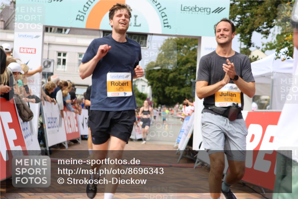 31.08.2025 - 21. Blankeneser Heldenlauf Strokosch-Dieckow http://msf.ph/oto/8696343 31.08.2025 12:27:02 Ziel 5065, 5274, 5275, 5664, 5015, 5291, 5818, 5819 meine-sportfotos.de