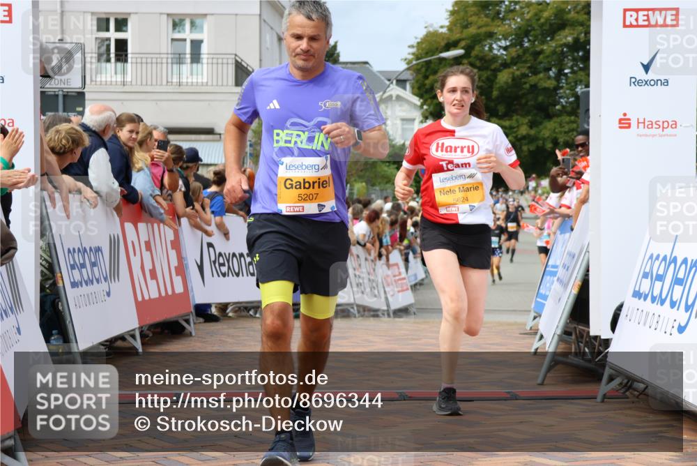 31.08.2025 - 21. Blankeneser Heldenlauf Strokosch-Dieckow http://msf.ph/oto/8696344 31.08.2025 12:22:24 Ziel 5624, 5207, 4056, 4178 meine-sportfotos.de