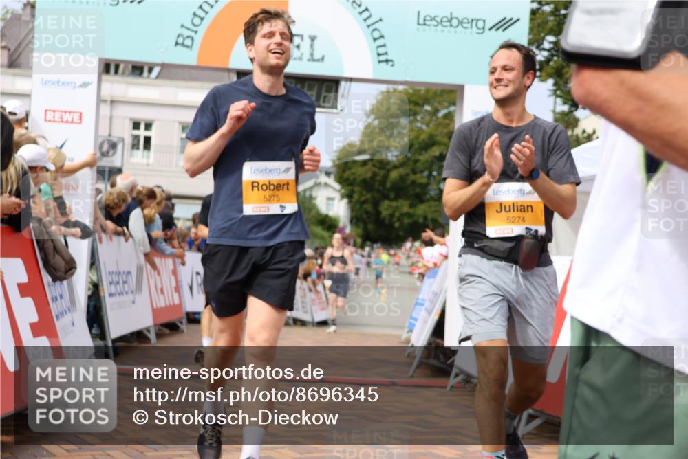 31.08.2025 - 21. Blankeneser Heldenlauf Strokosch-Dieckow http://msf.ph/oto/8696345 31.08.2025 12:27:02 Ziel 5065, 5274, 5275, 5664, 5015, 5291, 5818, 5819 meine-sportfotos.de