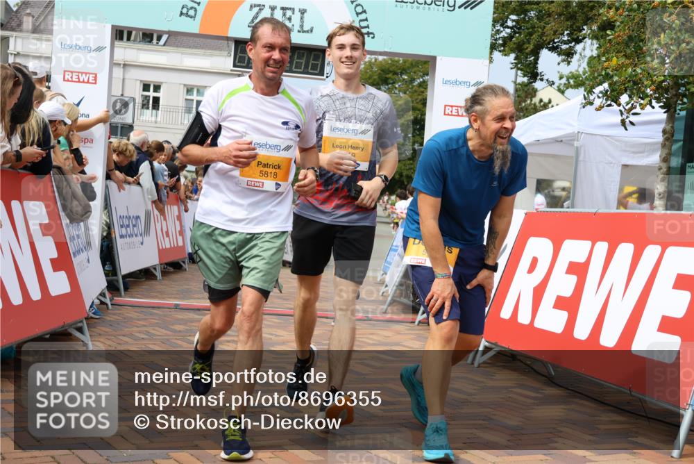 31.08.2025 - 21. Blankeneser Heldenlauf Strokosch-Dieckow http://msf.ph/oto/8696355 31.08.2025 12:27:01 Ziel 5065, 5274, 5275, 5664, 5015, 5291, 5818, 5819 meine-sportfotos.de