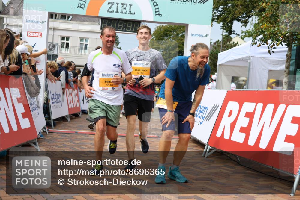 31.08.2025 - 21. Blankeneser Heldenlauf Strokosch-Dieckow http://msf.ph/oto/8696365 31.08.2025 12:27:00 Ziel 5065, 5274, 5275, 5664, 5015, 5291, 5818, 5819 meine-sportfotos.de