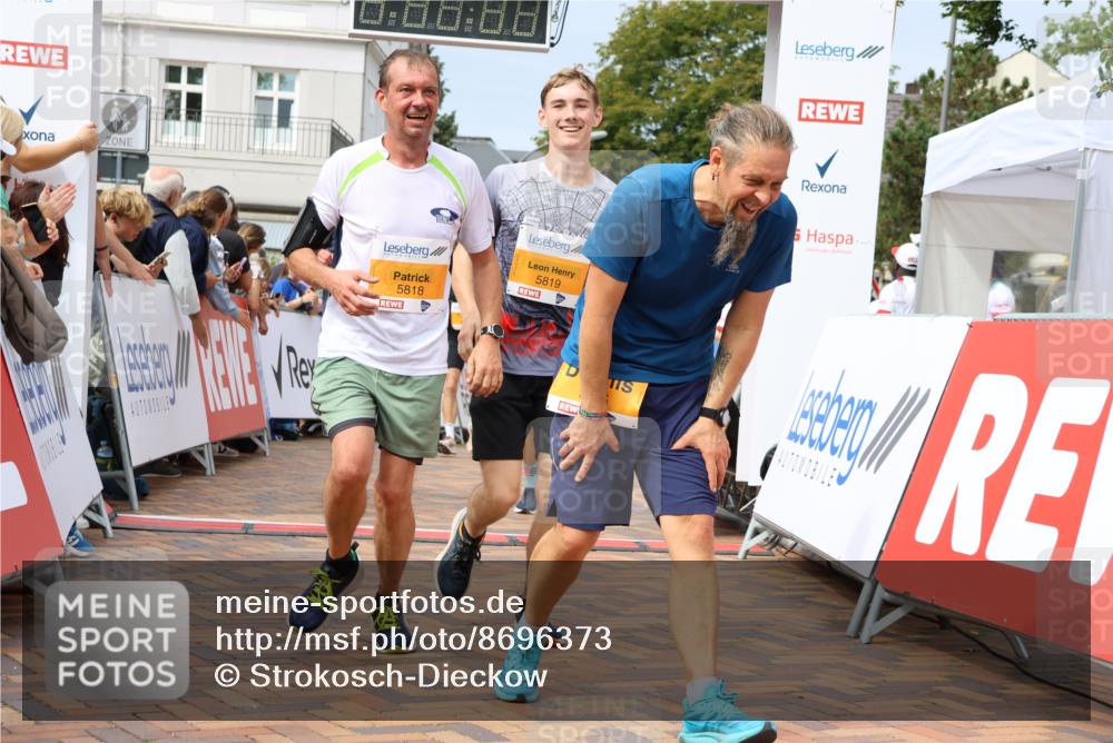 31.08.2025 - 21. Blankeneser Heldenlauf Strokosch-Dieckow http://msf.ph/oto/8696373 31.08.2025 12:27:00 Ziel 5065, 5274, 5275, 5664, 5015, 5291, 5818, 5819 meine-sportfotos.de