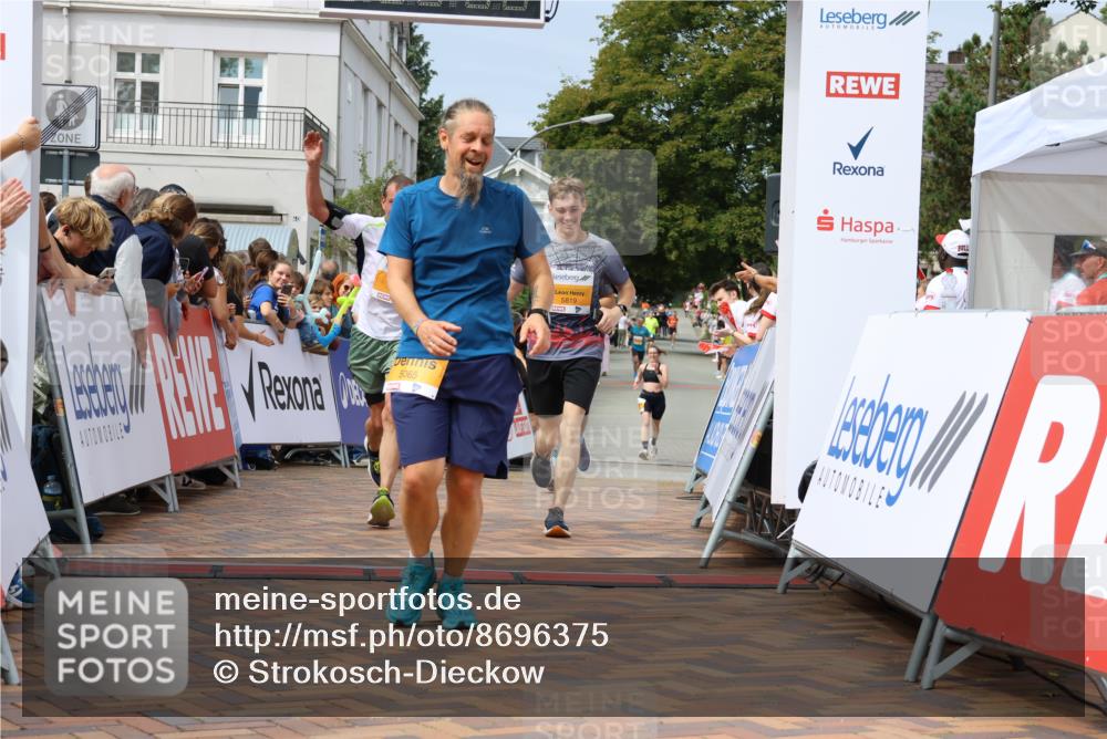 31.08.2025 - 21. Blankeneser Heldenlauf Strokosch-Dieckow http://msf.ph/oto/8696375 31.08.2025 12:26:58 Ziel 5065, 5274, 5275, 5664, 5015, 5818, 5819, 4180 meine-sportfotos.de