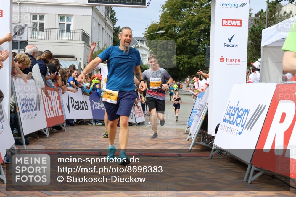 31.08.2025 - 21. Blankeneser Heldenlauf Strokosch-Dieckow http://msf.ph/oto/8696383 31.08.2025 12:26:58 Ziel 5065, 5274, 5275, 5664, 5015, 5818, 5819, 4180 meine-sportfotos.de