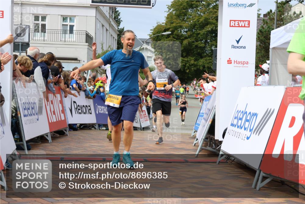 31.08.2025 - 21. Blankeneser Heldenlauf Strokosch-Dieckow http://msf.ph/oto/8696385 31.08.2025 12:26:58 Ziel 5065, 5274, 5275, 5664, 5015, 5818, 5819, 4180 meine-sportfotos.de