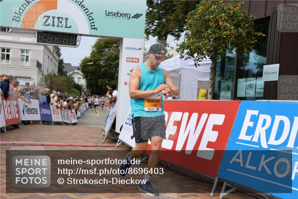 31.08.2025 - 21. Blankeneser Heldenlauf Strokosch-Dieckow http://msf.ph/oto/8696403 31.08.2025 12:22:07 Ziel 5469, 5622, 4281 meine-sportfotos.de