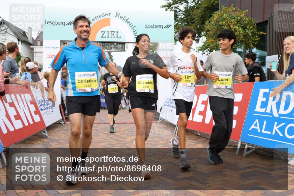 31.08.2025 - 21. Blankeneser Heldenlauf Strokosch-Dieckow http://msf.ph/oto/8696408 31.08.2025 10:34:48 Ziel 2524, 2244, 2021, 2214, 2215, 2655, 2298, 2488, 2438, 2439, 2349, 2441, 2442, 2350, 2048 meine-sportfotos.de