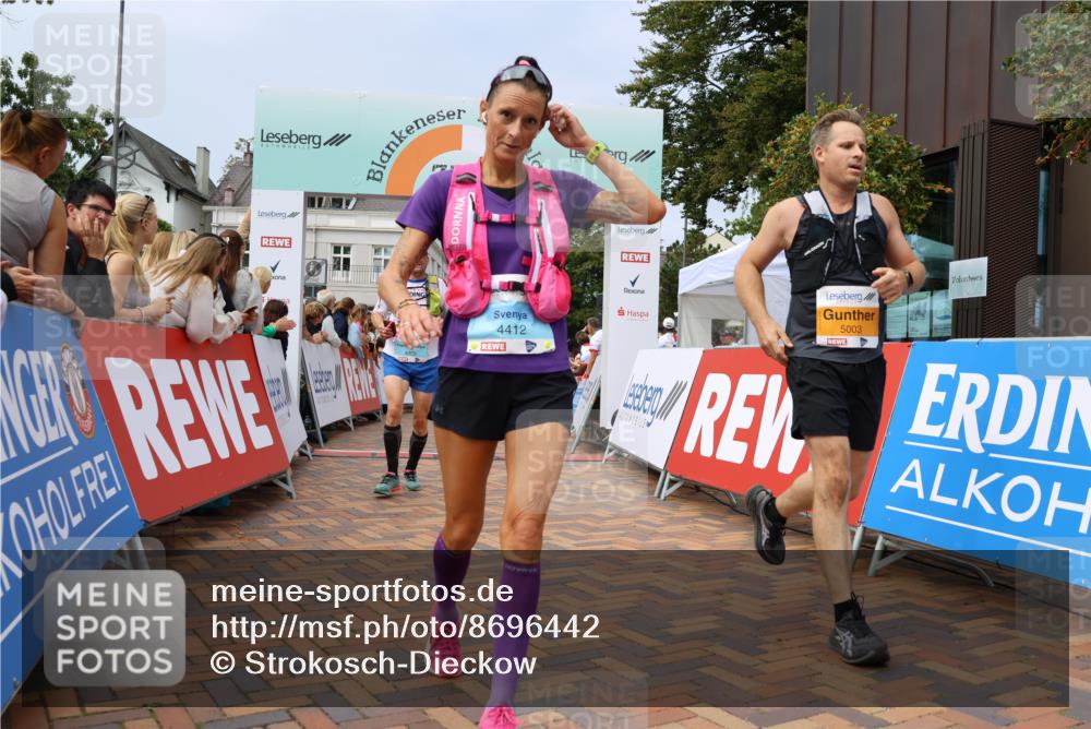 31.08.2025 - 21. Blankeneser Heldenlauf Strokosch-Dieckow http://msf.ph/oto/8696442 31.08.2025 12:22:00 Ziel 5003, 5622, 4244, 4396, 4412, 4281, 4309 meine-sportfotos.de