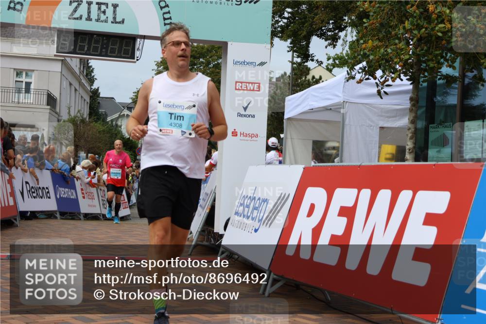 31.08.2025 - 21. Blankeneser Heldenlauf Strokosch-Dieckow http://msf.ph/oto/8696492 31.08.2025 12:21:49 Ziel 4308, 4034 meine-sportfotos.de
