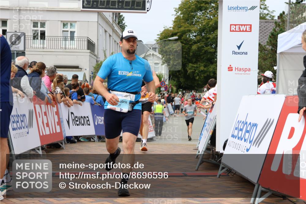 31.08.2025 - 21. Blankeneser Heldenlauf Strokosch-Dieckow http://msf.ph/oto/8696596 31.08.2025 12:21:21 Ziel 5277, 5746, 4337 meine-sportfotos.de