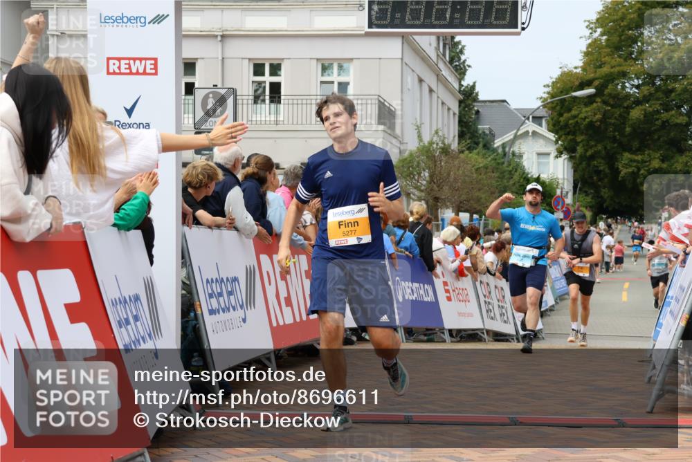 31.08.2025 - 21. Blankeneser Heldenlauf Strokosch-Dieckow http://msf.ph/oto/8696611 31.08.2025 12:21:18 Ziel 5277, 5746, 4337, 4215 meine-sportfotos.de