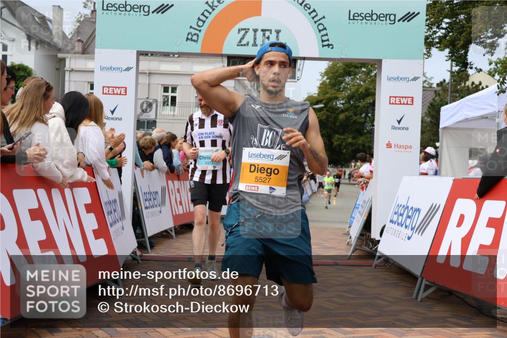 31.08.2025 - 21. Blankeneser Heldenlauf Strokosch-Dieckow http://msf.ph/oto/8696713 31.08.2025 12:20:44 Ziel 5527, 4413, 4260, 4102, 4313, 4348 meine-sportfotos.de