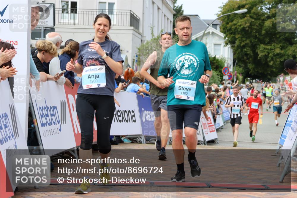 31.08.2025 - 21. Blankeneser Heldenlauf Strokosch-Dieckow http://msf.ph/oto/8696724 31.08.2025 12:20:37 Ziel 5350, 4275, 4274, 4413, 4260, 4102 meine-sportfotos.de