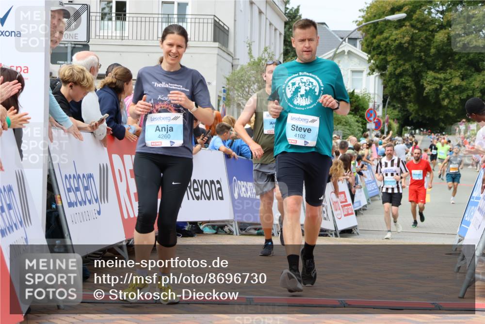 31.08.2025 - 21. Blankeneser Heldenlauf Strokosch-Dieckow http://msf.ph/oto/8696730 31.08.2025 12:20:37 Ziel 5350, 4275, 4274, 4413, 4260, 4102 meine-sportfotos.de