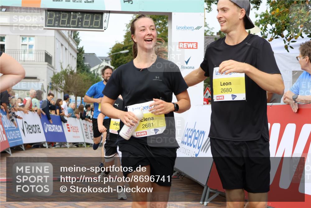 31.08.2025 - 21. Blankeneser Heldenlauf Strokosch-Dieckow http://msf.ph/oto/8696741 31.08.2025 10:32:43 Ziel 2681, 2680, 2256, 2257, 2404, 2405, 2323, 2582, 2580, 2201 meine-sportfotos.de