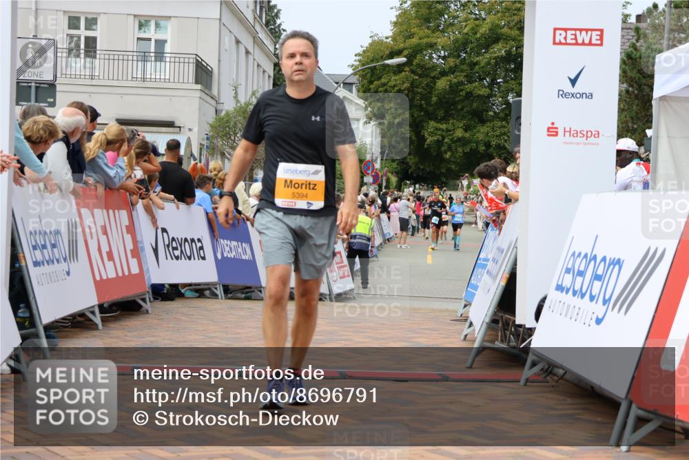 31.08.2025 - 21. Blankeneser Heldenlauf Strokosch-Dieckow http://msf.ph/oto/8696791 31.08.2025 12:20:18 Ziel 5821, 5394 meine-sportfotos.de