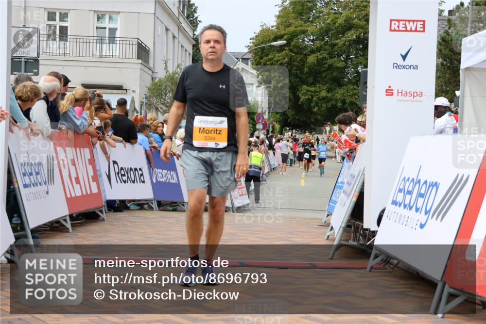 31.08.2025 - 21. Blankeneser Heldenlauf Strokosch-Dieckow http://msf.ph/oto/8696793 31.08.2025 12:20:18 Ziel 5821, 5394 meine-sportfotos.de