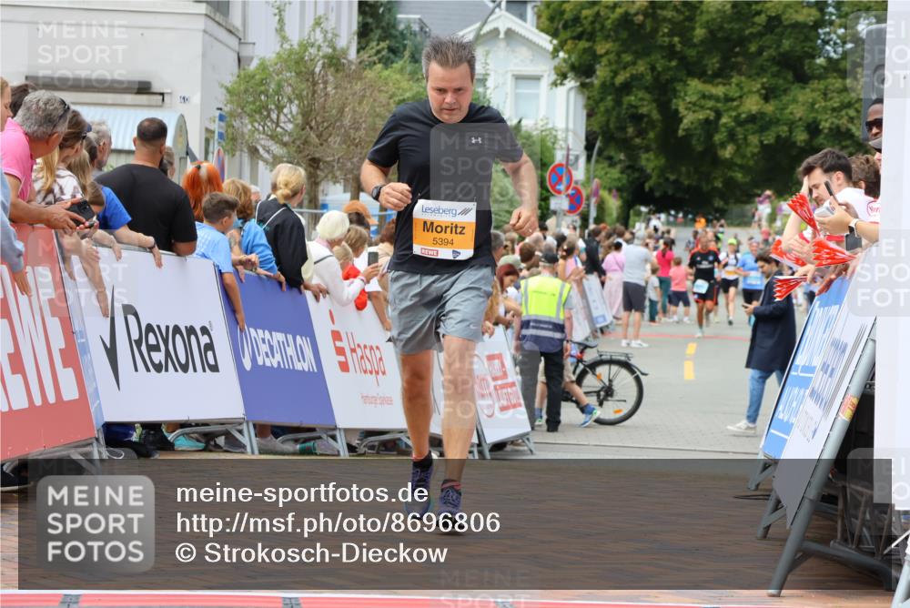 31.08.2025 - 21. Blankeneser Heldenlauf Strokosch-Dieckow http://msf.ph/oto/8696806 31.08.2025 12:20:16 Ziel 5821, 5394 meine-sportfotos.de