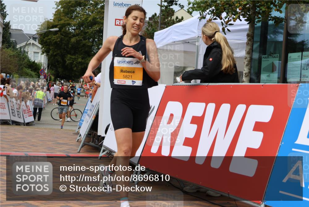 31.08.2025 - 21. Blankeneser Heldenlauf Strokosch-Dieckow http://msf.ph/oto/8696810 31.08.2025 12:20:12 Ziel 5821 meine-sportfotos.de