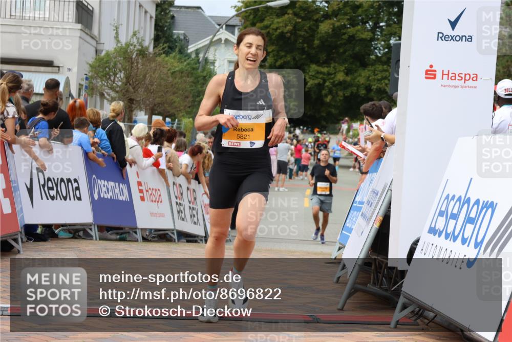 31.08.2025 - 21. Blankeneser Heldenlauf Strokosch-Dieckow http://msf.ph/oto/8696822 31.08.2025 12:20:10 Ziel 5821 meine-sportfotos.de