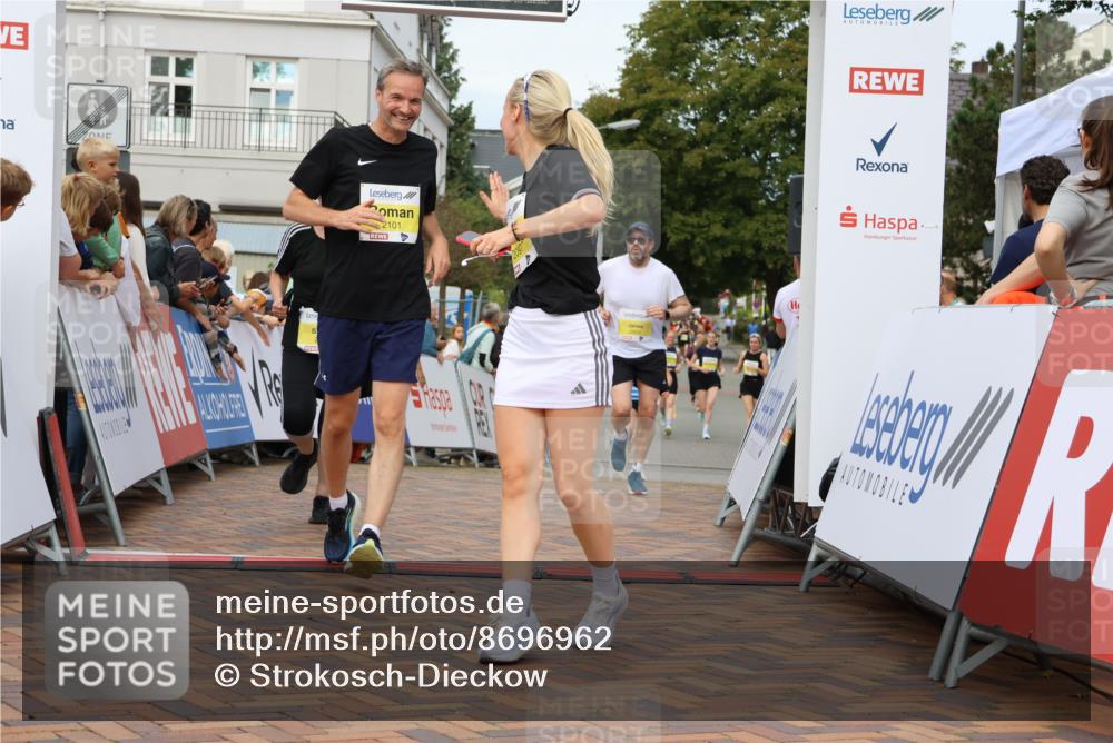 31.08.2025 - 21. Blankeneser Heldenlauf Strokosch-Dieckow http://msf.ph/oto/8696962 31.08.2025 10:31:27 Ziel 2664, 2740, 2406, 2551, 2776, 2097, 2649, 2101, 2647, 2653, 2274 meine-sportfotos.de