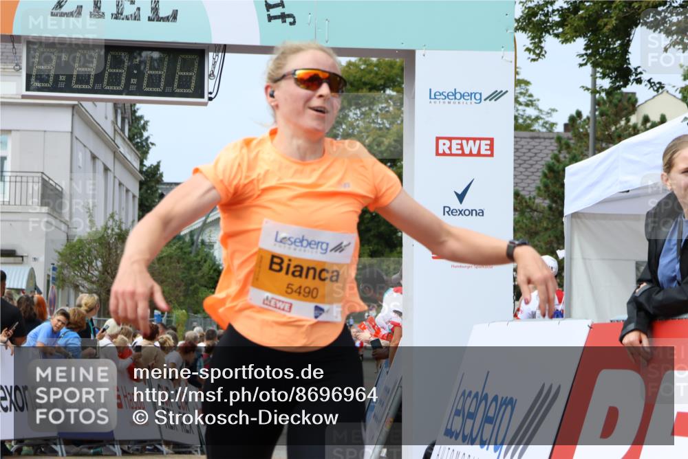31.08.2025 - 21. Blankeneser Heldenlauf Strokosch-Dieckow http://msf.ph/oto/8696964 31.08.2025 12:19:33 Ziel 5490 meine-sportfotos.de