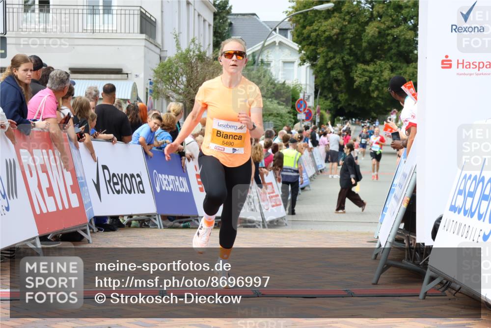 31.08.2025 - 21. Blankeneser Heldenlauf Strokosch-Dieckow http://msf.ph/oto/8696997 31.08.2025 12:19:31 Ziel 5088, 5490 meine-sportfotos.de