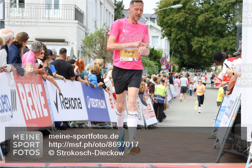 31.08.2025 - 21. Blankeneser Heldenlauf Strokosch-Dieckow http://msf.ph/oto/8697017 31.08.2025 12:19:24 Ziel 5088, 4335 meine-sportfotos.de
