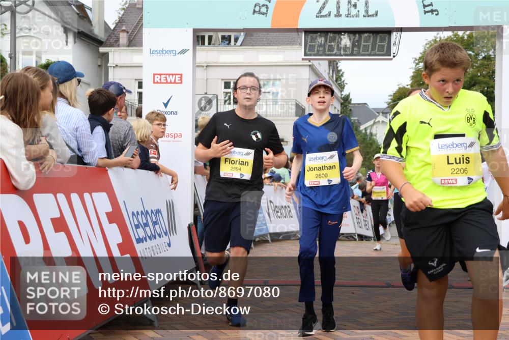 31.08.2025 - 21. Blankeneser Heldenlauf Strokosch-Dieckow http://msf.ph/oto/8697080 31.08.2025 10:30:56 Ziel 2594, 2376, 2209, 2136, 2168, 2600, 2206, 2309, 2310 meine-sportfotos.de
