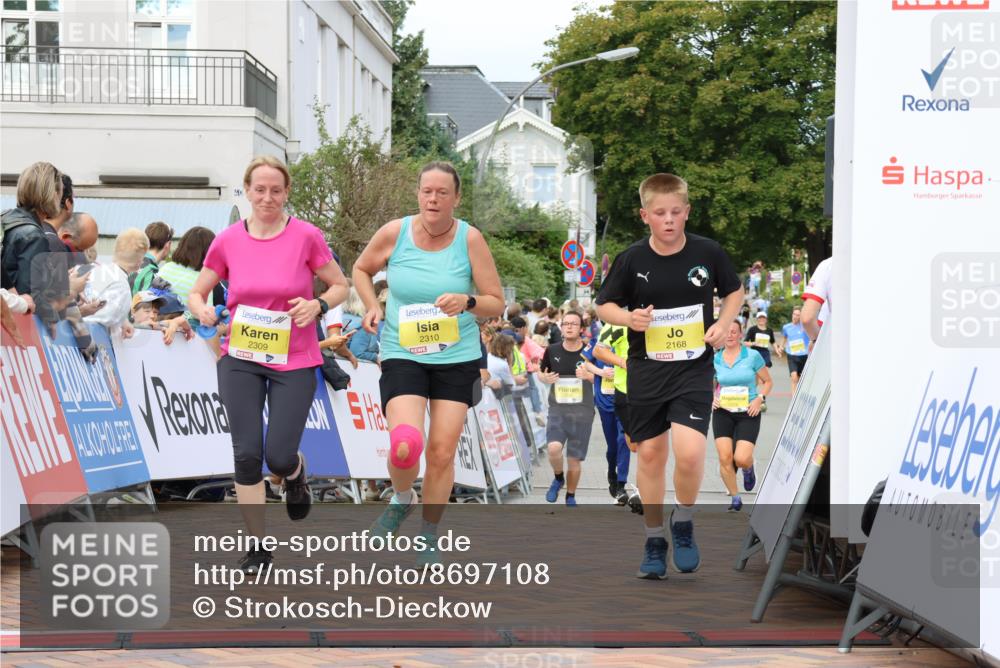 31.08.2025 - 21. Blankeneser Heldenlauf Strokosch-Dieckow http://msf.ph/oto/8697108 31.08.2025 10:30:51 Ziel 2179, 2594, 2376, 2279, 2168, 2600, 2206, 2309, 2310 meine-sportfotos.de