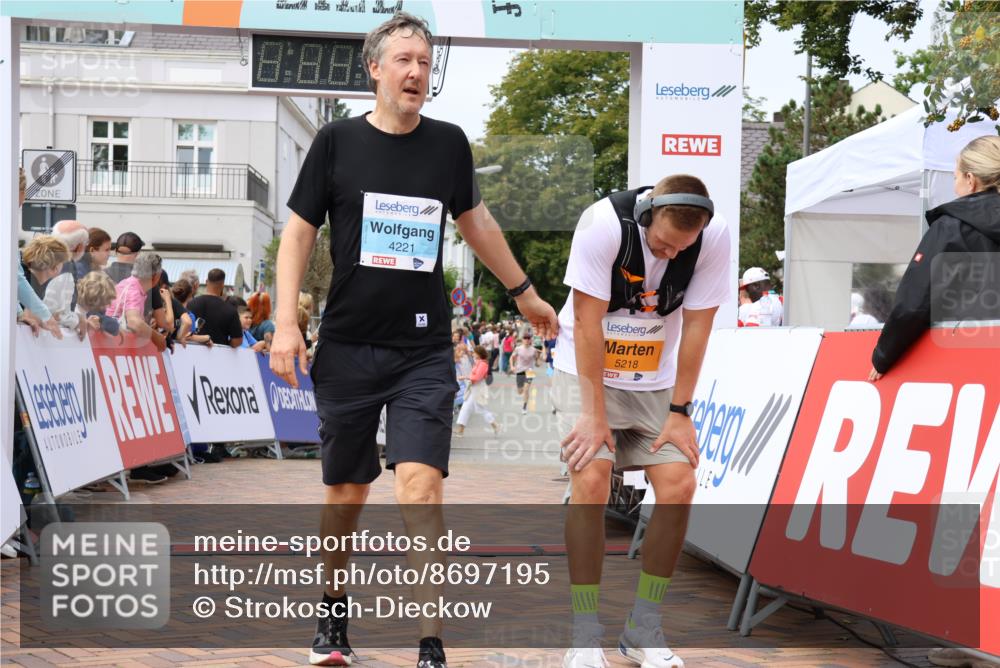 31.08.2025 - 21. Blankeneser Heldenlauf Strokosch-Dieckow http://msf.ph/oto/8697195 31.08.2025 12:18:47 Ziel 5218, 5041, 5195, 5411, 4065, 4221 meine-sportfotos.de