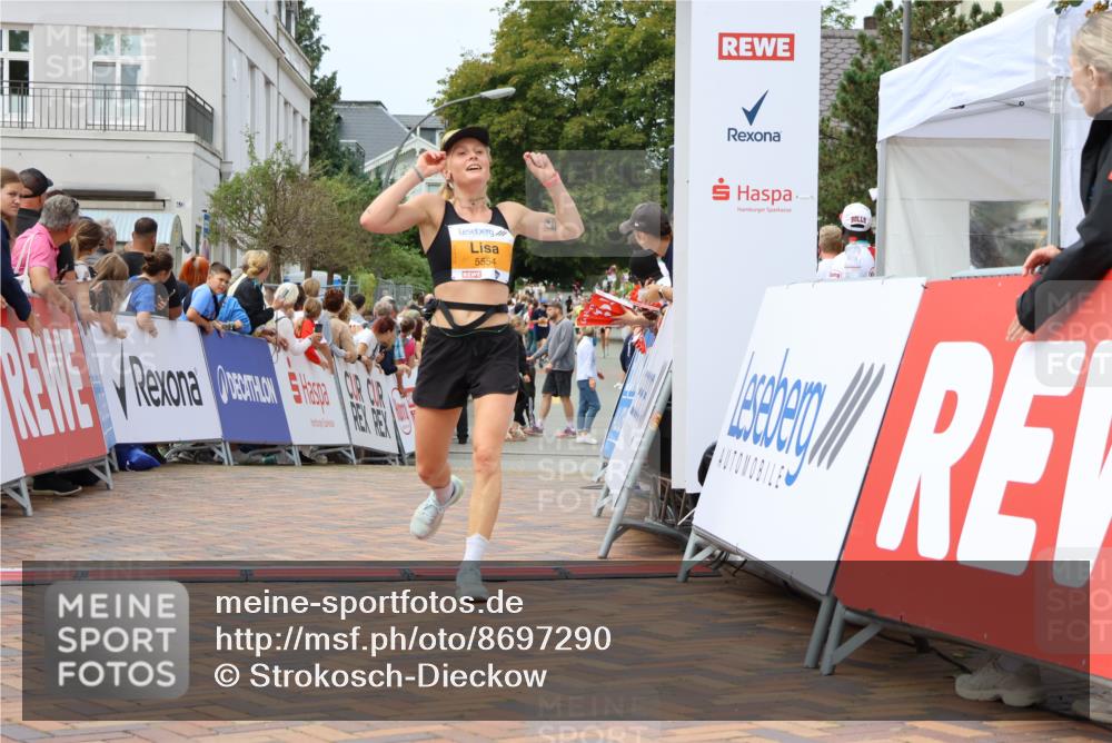 31.08.2025 - 21. Blankeneser Heldenlauf Strokosch-Dieckow http://msf.ph/oto/8697290 31.08.2025 12:18:27 Ziel 5670, 5554 meine-sportfotos.de