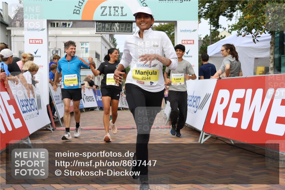 31.08.2025 - 21. Blankeneser Heldenlauf Strokosch-Dieckow http://msf.ph/oto/8697447 31.08.2025 10:34:47 Ziel 2524, 2244, 2021, 2214, 2424, 2215, 2655, 2669, 2667, 2298, 2438, 2439, 2349, 2441, 2442, 2350, 2048 meine-sportfotos.de