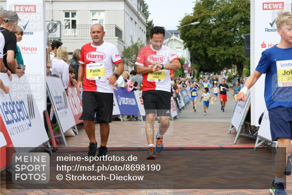 31.08.2025 - 21. Blankeneser Heldenlauf Strokosch-Dieckow http://msf.ph/oto/8698190 31.08.2025 10:25:27 Ziel 2541, 2636, 2363, 2367, 2505, 2504 meine-sportfotos.de