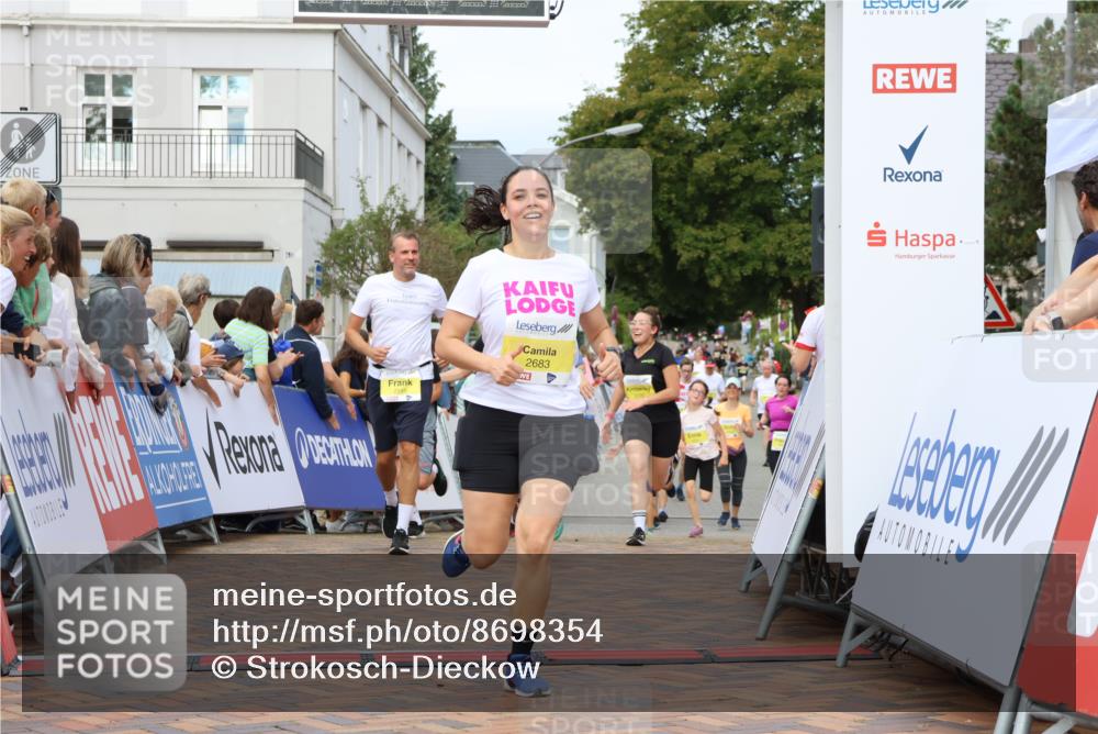 31.08.2025 - 21. Blankeneser Heldenlauf Strokosch-Dieckow http://msf.ph/oto/8698354 31.08.2025 10:29:43 Ziel 2491, 2683, 2322, 2248, 2250, 2578, 2614, 2615, 2426, 2455, 2545, 2544, 2277, 2532 meine-sportfotos.de