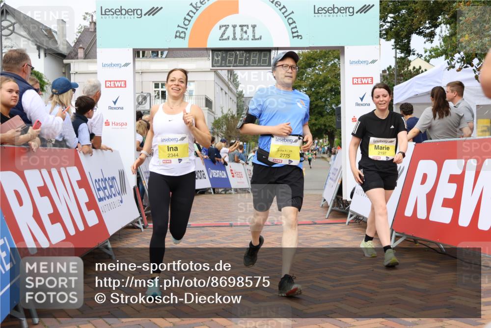 31.08.2025 - 21. Blankeneser Heldenlauf Strokosch-Dieckow http://msf.ph/oto/8698575 31.08.2025 10:27:55 Ziel 2577, 2775, 2112, 2425, 2345, 2344, 2343, 2402, 2197 meine-sportfotos.de