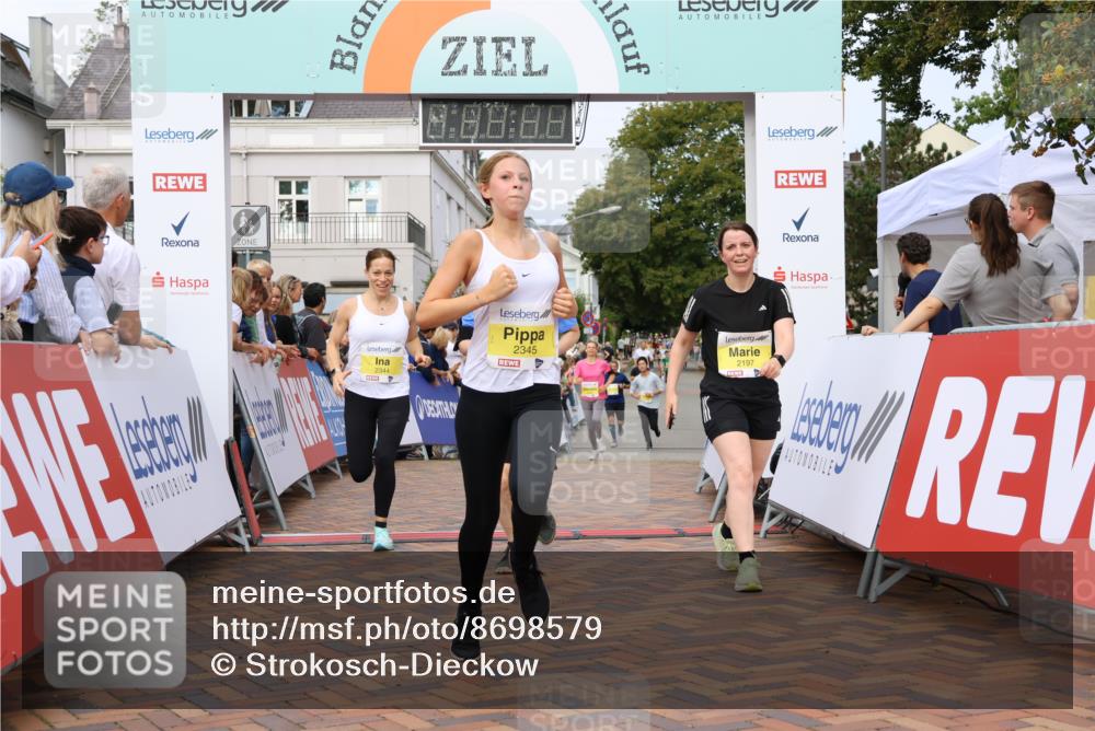 31.08.2025 - 21. Blankeneser Heldenlauf Strokosch-Dieckow http://msf.ph/oto/8698579 31.08.2025 10:27:54 Ziel 2577, 2775, 2425, 2345, 2344, 2343, 2402, 2197 meine-sportfotos.de