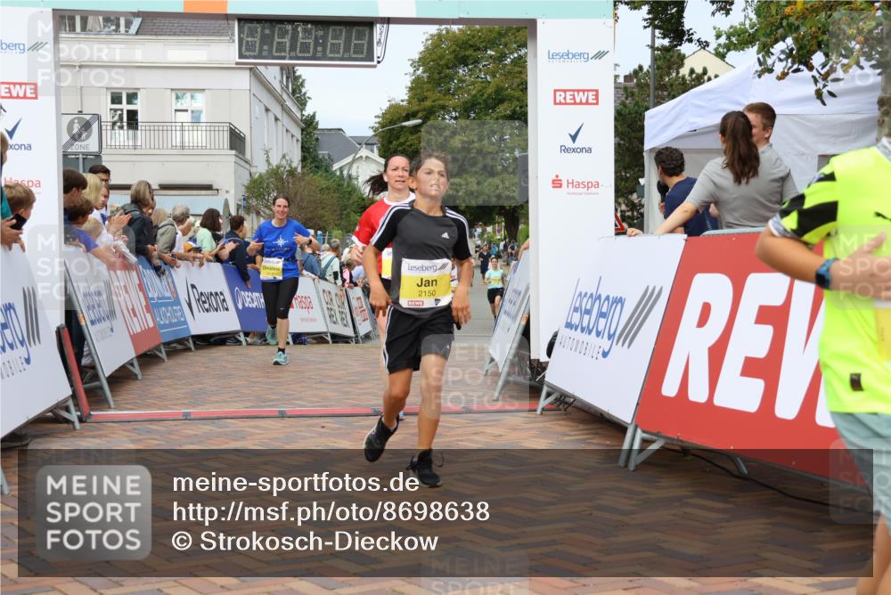31.08.2025 - 21. Blankeneser Heldenlauf Strokosch-Dieckow http://msf.ph/oto/8698638 31.08.2025 10:27:11 Ziel 1101, 2150, 2205, 2521, 2517, 2413 meine-sportfotos.de