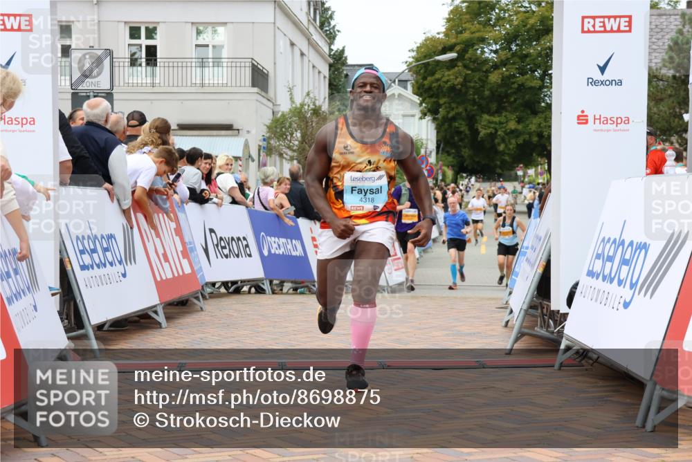 31.08.2025 - 21. Blankeneser Heldenlauf Strokosch-Dieckow http://msf.ph/oto/8698875 31.08.2025 12:48:35 Ziel 5417, 4318 meine-sportfotos.de