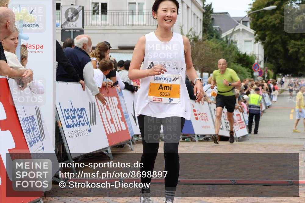 31.08.2025 - 21. Blankeneser Heldenlauf Strokosch-Dieckow http://msf.ph/oto/8698897 31.08.2025 12:48:18 Ziel 5335, 5489 meine-sportfotos.de