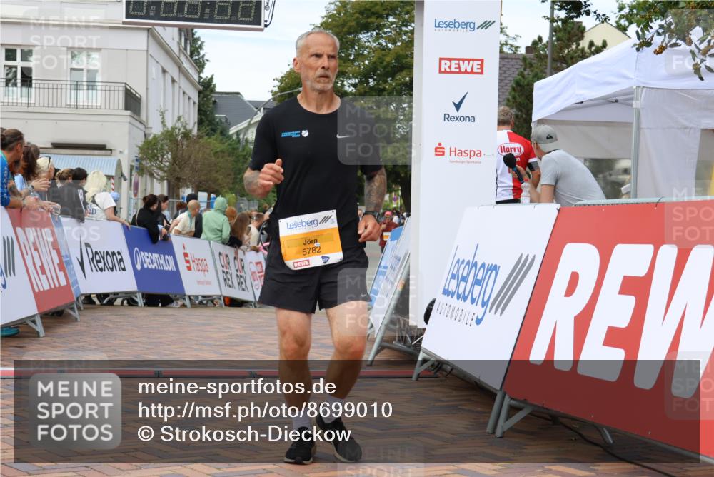 31.08.2025 - 21. Blankeneser Heldenlauf Strokosch-Dieckow http://msf.ph/oto/8699010 31.08.2025 12:59:06 Ziel 5782, 5447 meine-sportfotos.de