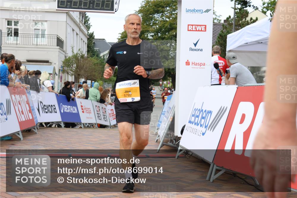 31.08.2025 - 21. Blankeneser Heldenlauf Strokosch-Dieckow http://msf.ph/oto/8699014 31.08.2025 12:59:06 Ziel 5782, 5447 meine-sportfotos.de