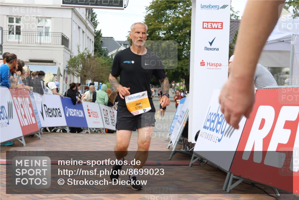31.08.2025 - 21. Blankeneser Heldenlauf Strokosch-Dieckow http://msf.ph/oto/8699023 31.08.2025 12:59:06 Ziel 5782, 5447 meine-sportfotos.de